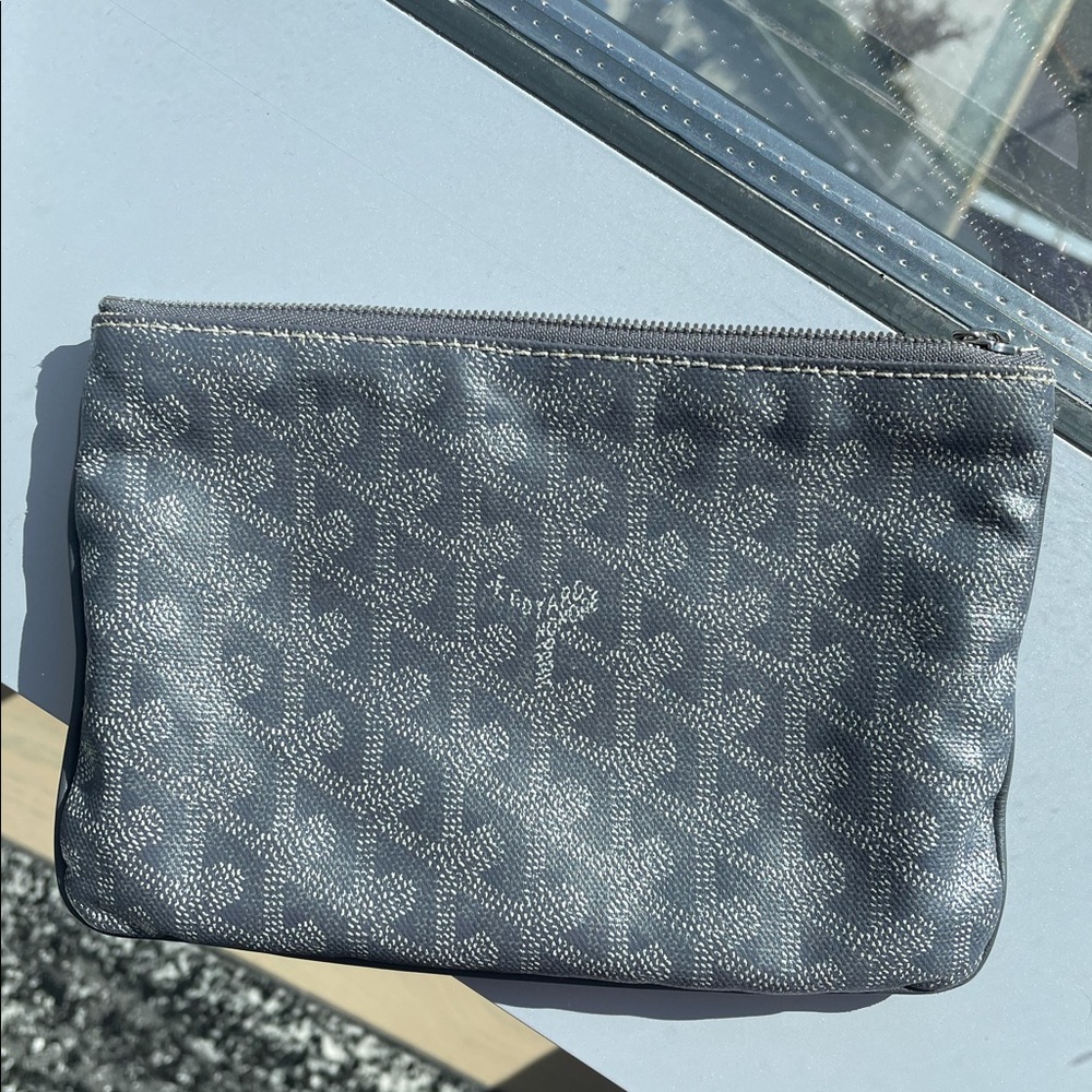 Small Goyard Pouch